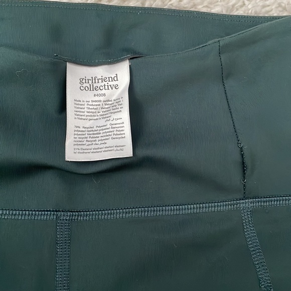 Girlfriend Collective Workout Set - Picture 5 of 7